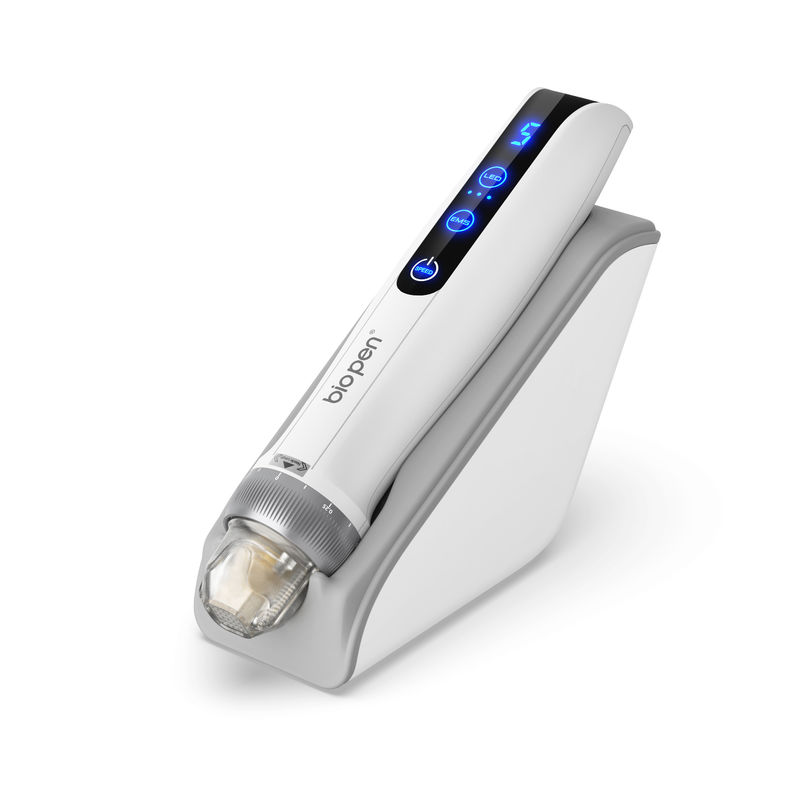 Améliorez votre routine de soins de la peau avec Bio Pen Q2 EMS Microneedling et LED Light Therapy