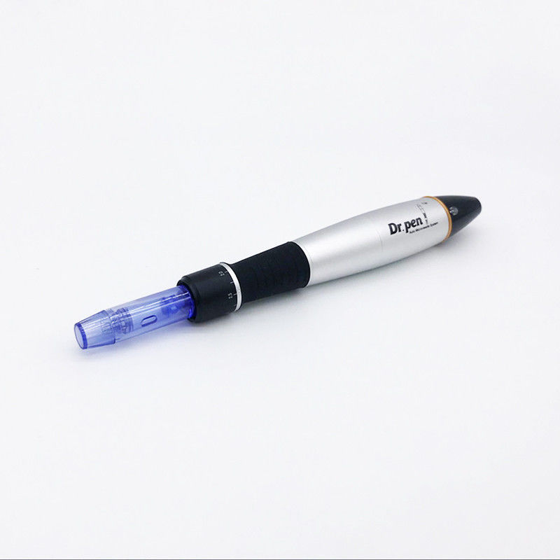Derma Pen A1-C câblé/cordé pour les cicatrices d'étirement Type de baïonnette à micro-aiguille certifiée CE