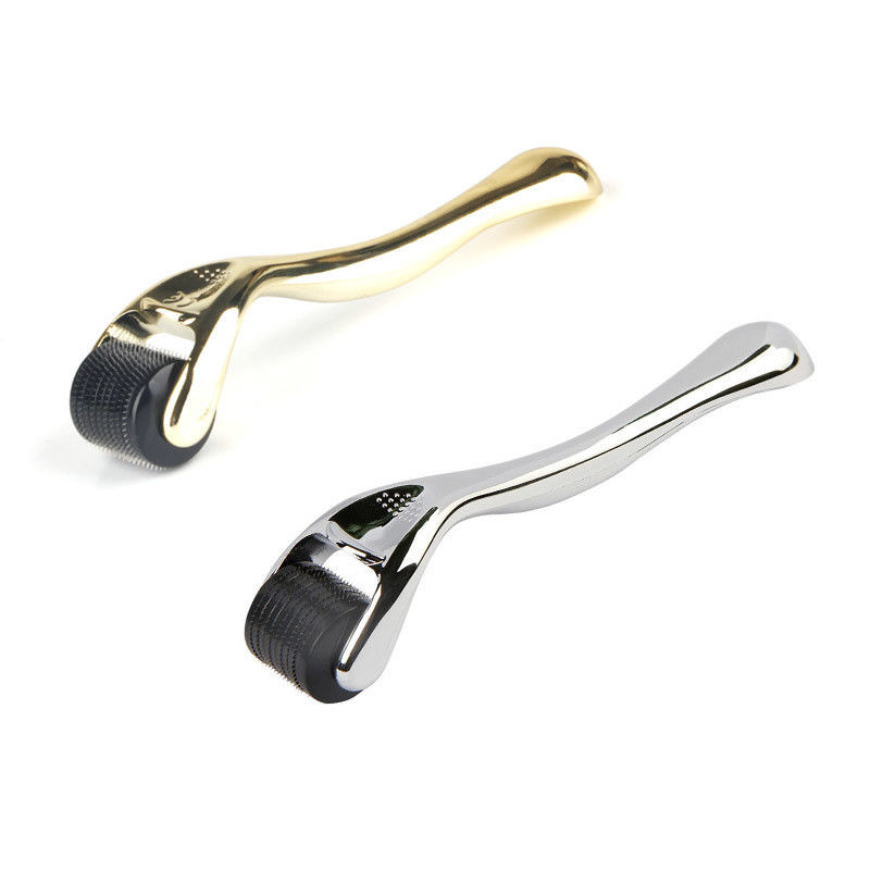 Accueil NO Plugs Type Derma Roller à 540 broches avec poignées de couleur dorée
